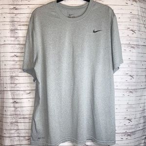 🔥3/$25 Men’s XL Nike tee